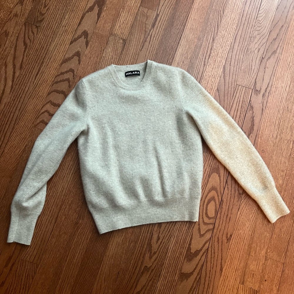 HALARA Super Soft Beige Sweater